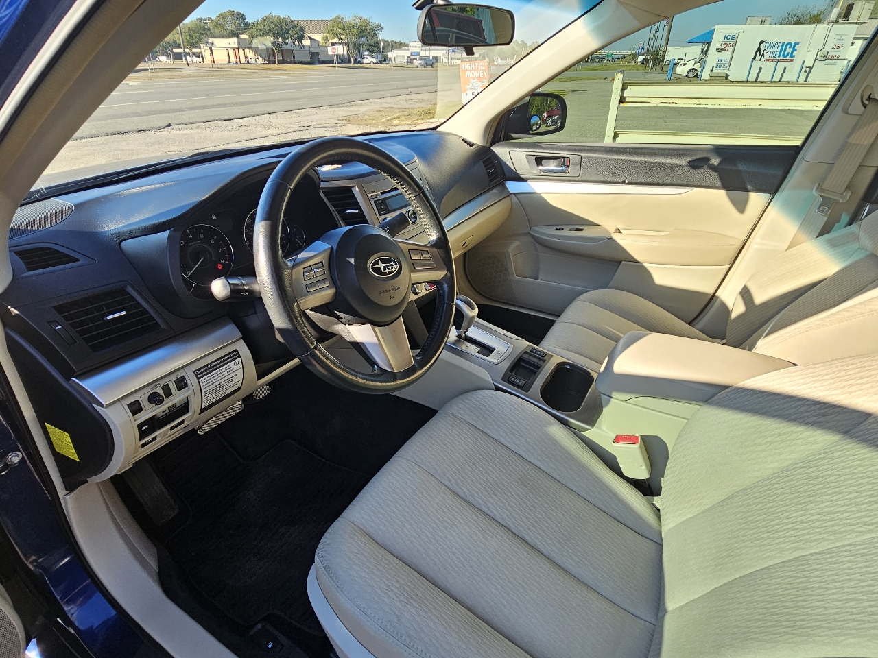 Subaru Legacy 2.5i Premium 2010