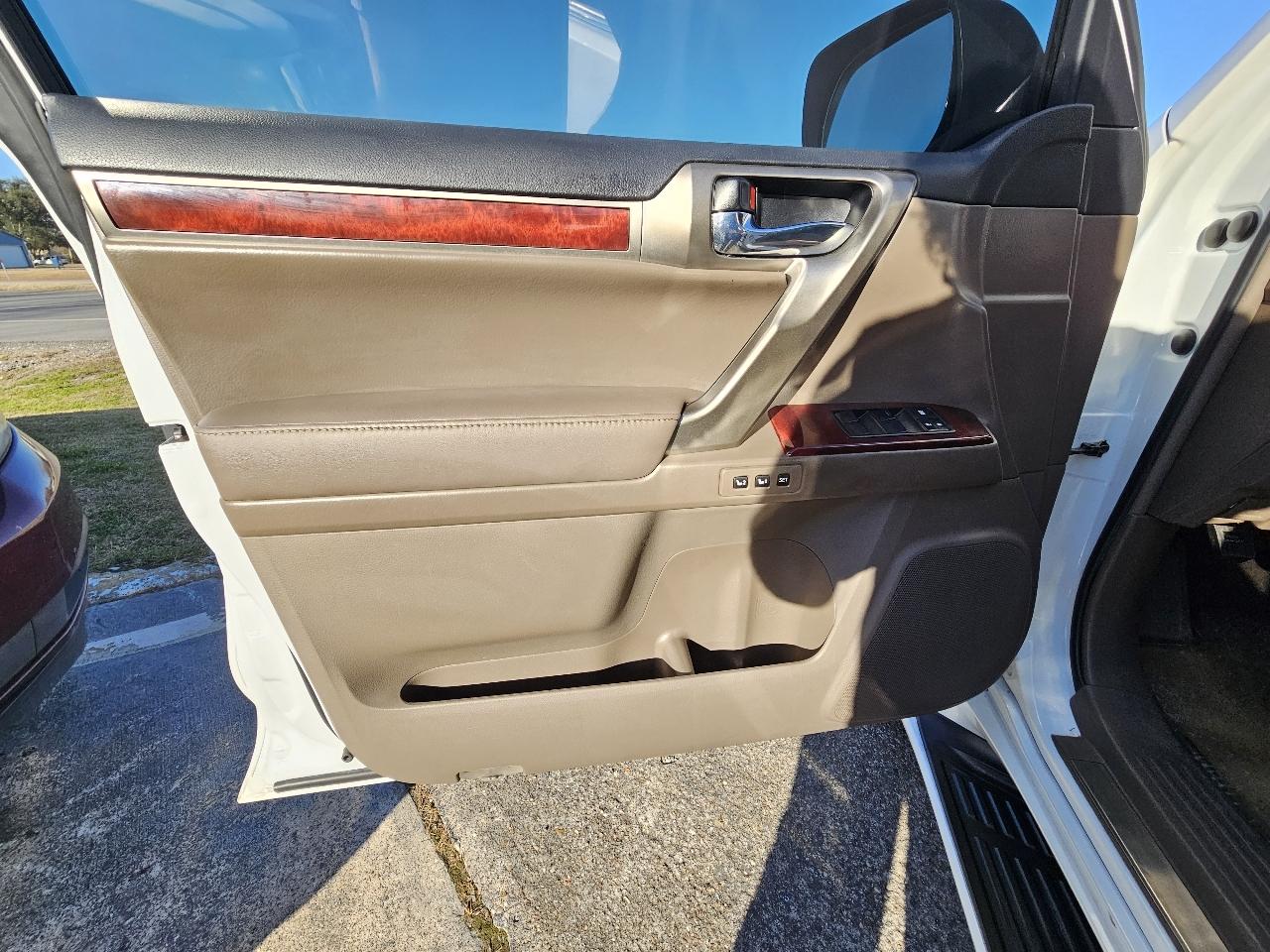 Lexus GX 460 Sport Utility 2013