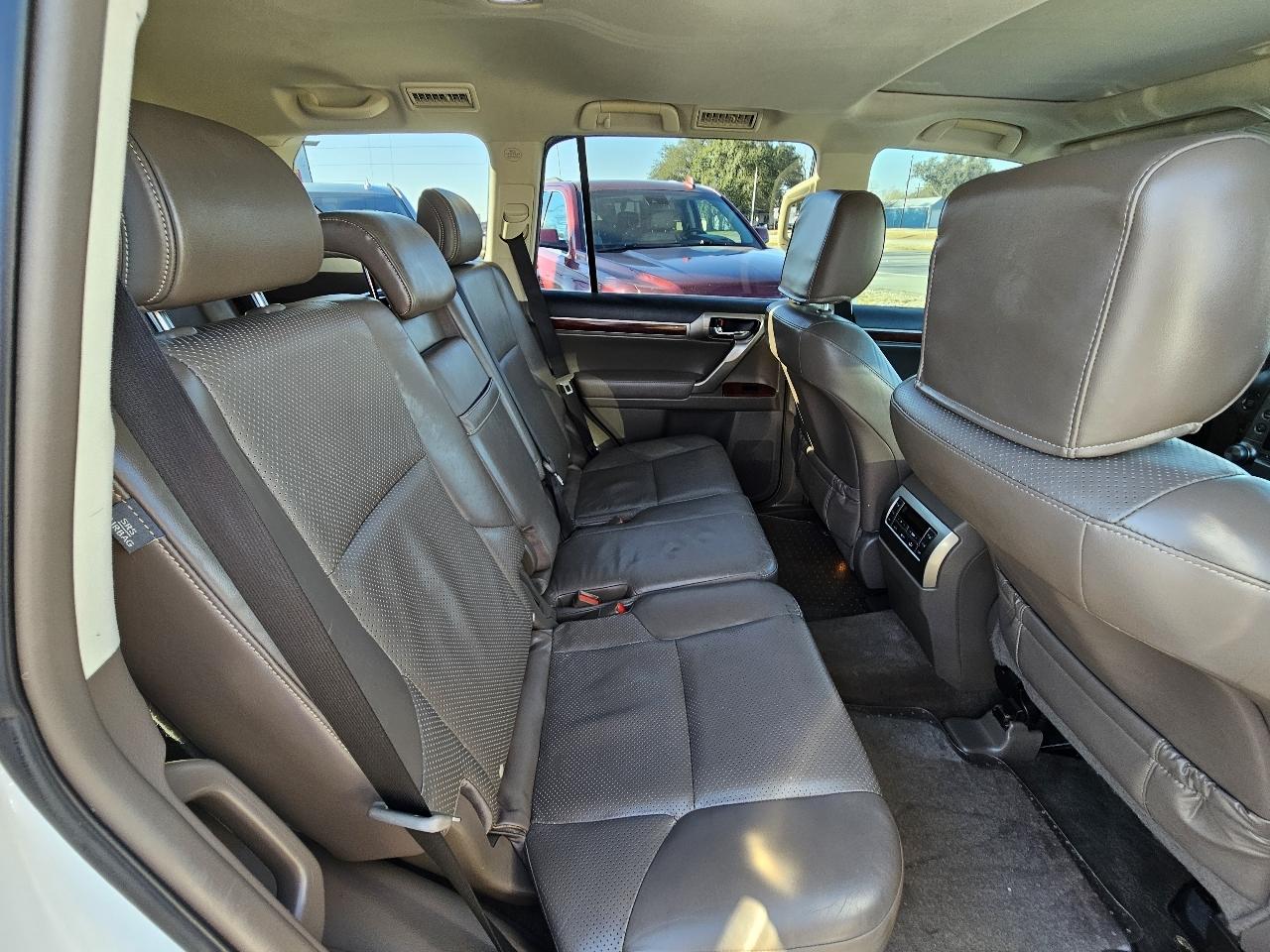 Lexus GX 460 Sport Utility 2013