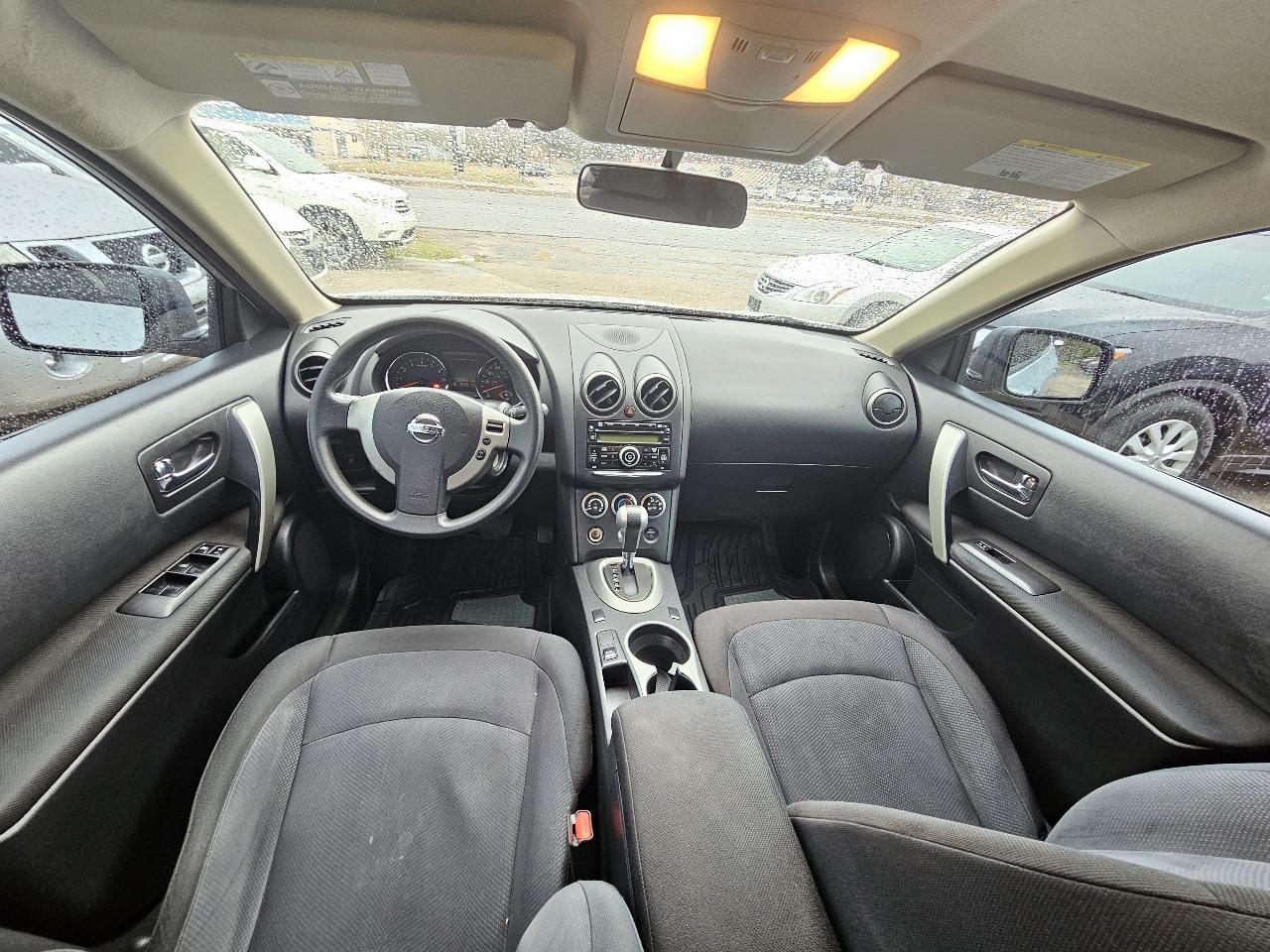 Nissan Rogue S 2WD 2013