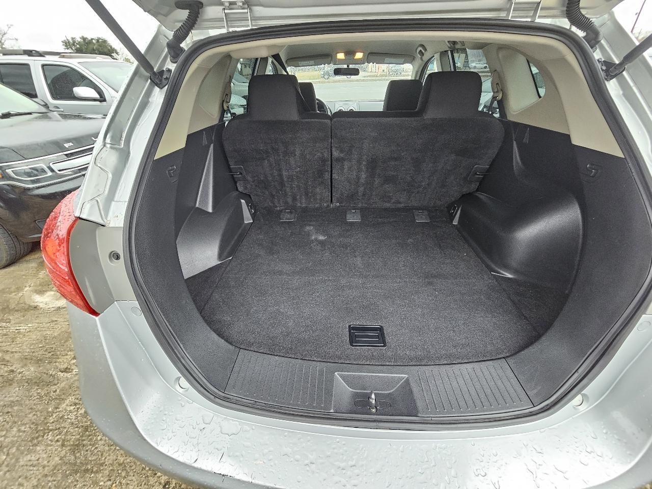 Nissan Rogue S 2WD 2013