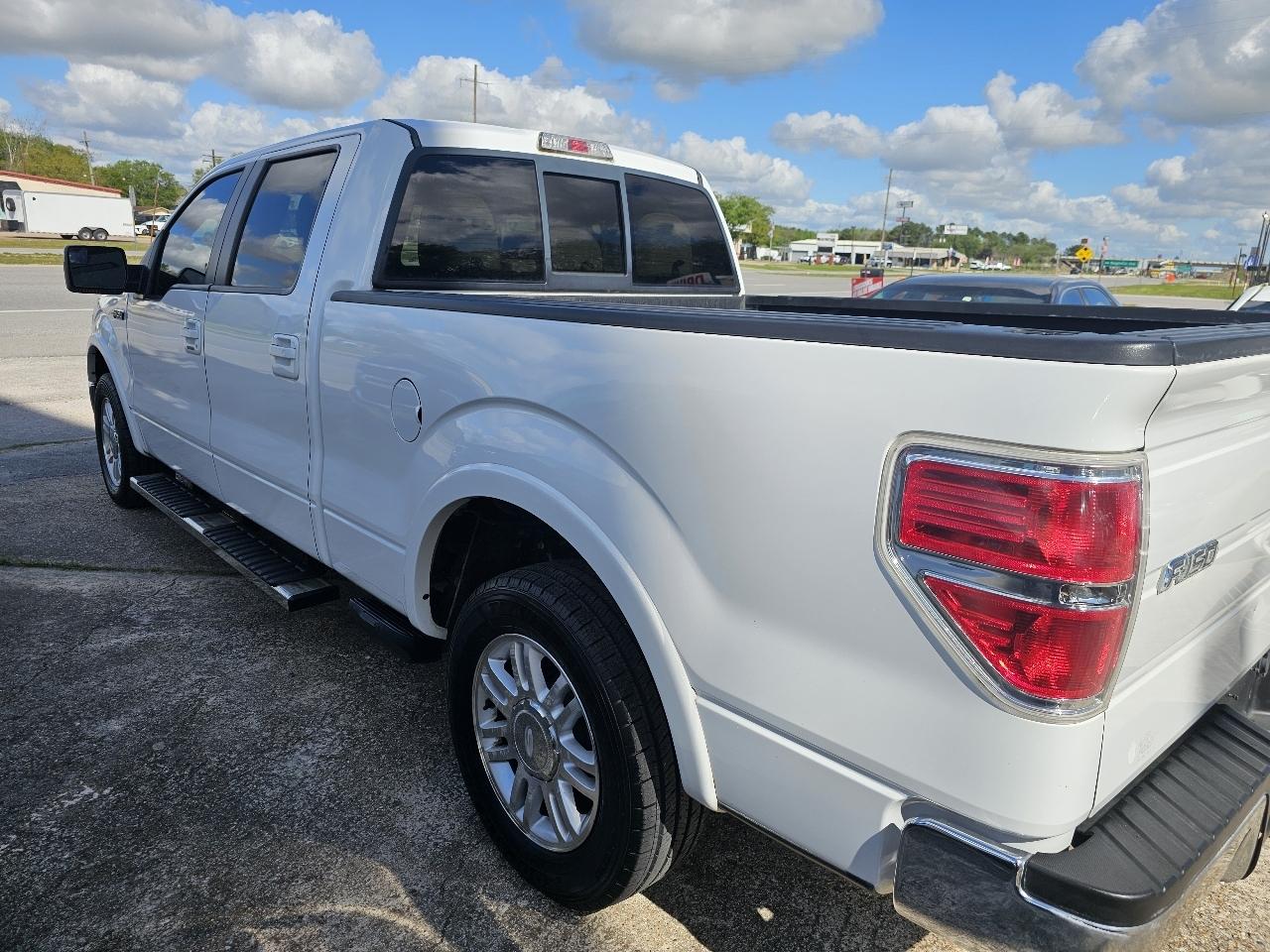 Ford F-150 XL SuperCrew 5.5-ft. Bed 2WD 2012
