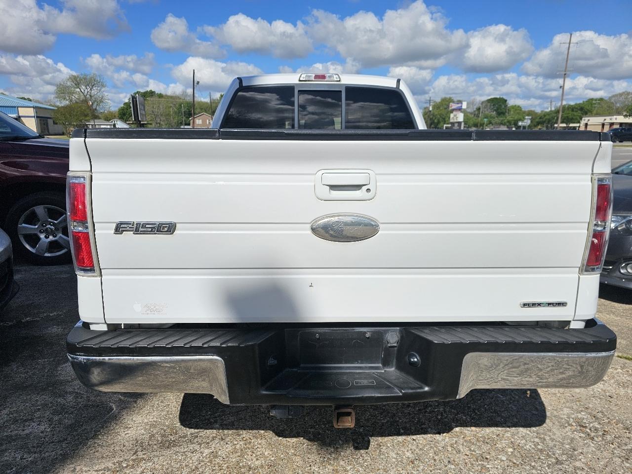 Ford F-150 XL SuperCrew 5.5-ft. Bed 2WD 2012