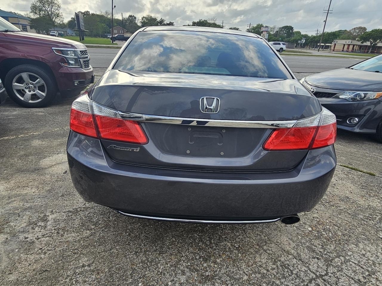 Honda Accord EX Sedan CVT 2013