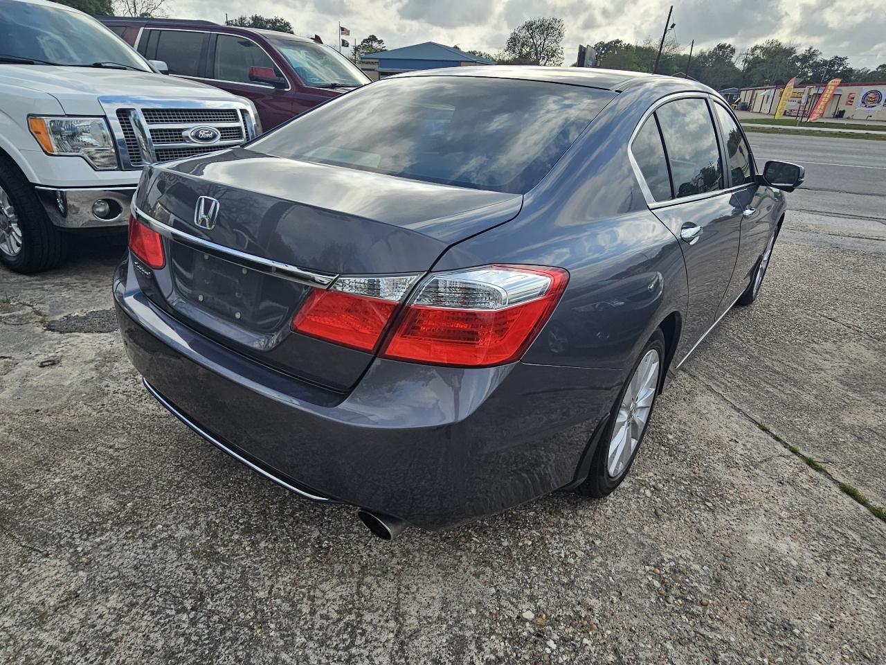 Honda Accord EX Sedan CVT 2013