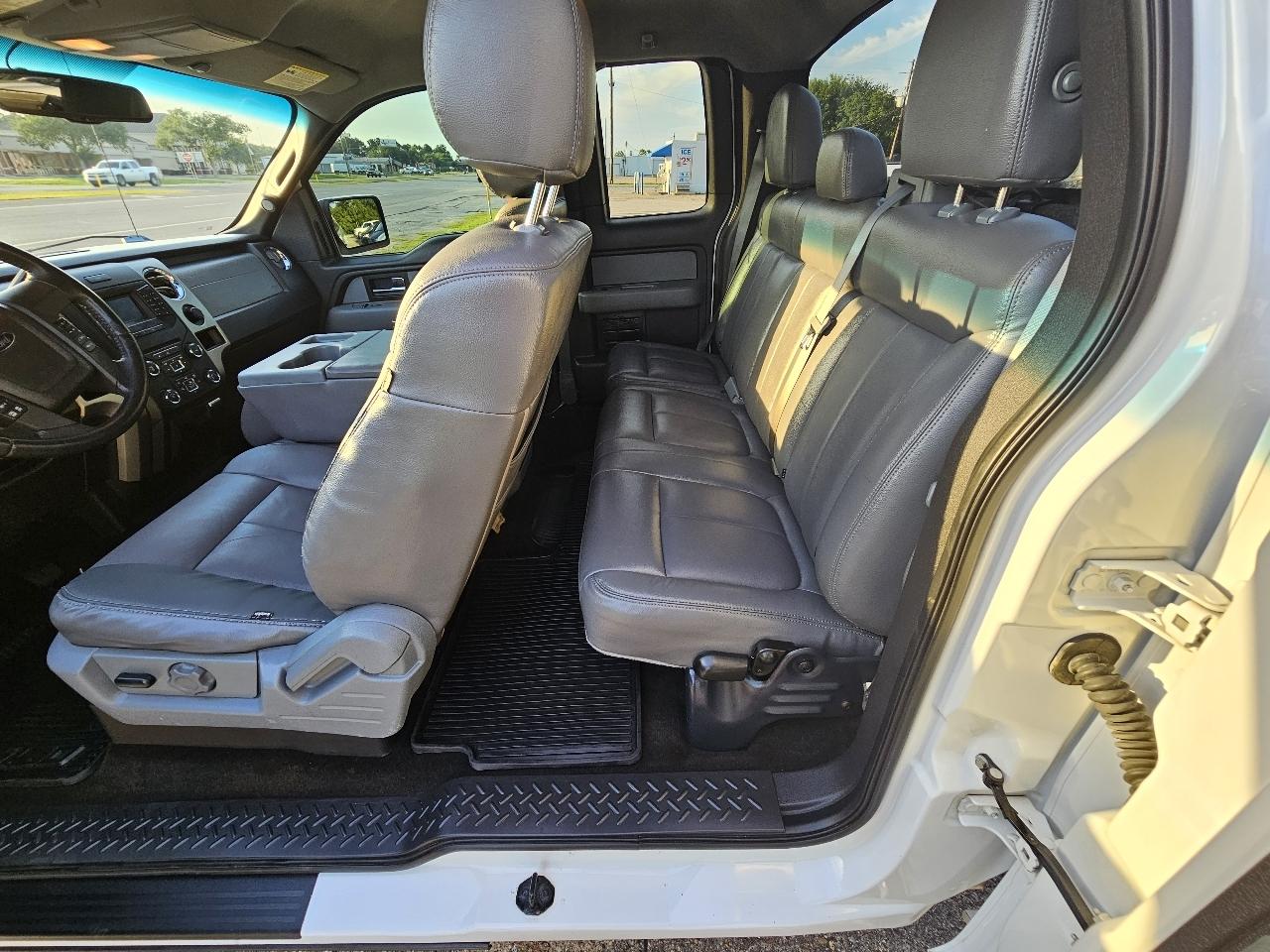 Ford F-150 XL SuperCab 8-ft. Bed 2WD 2013