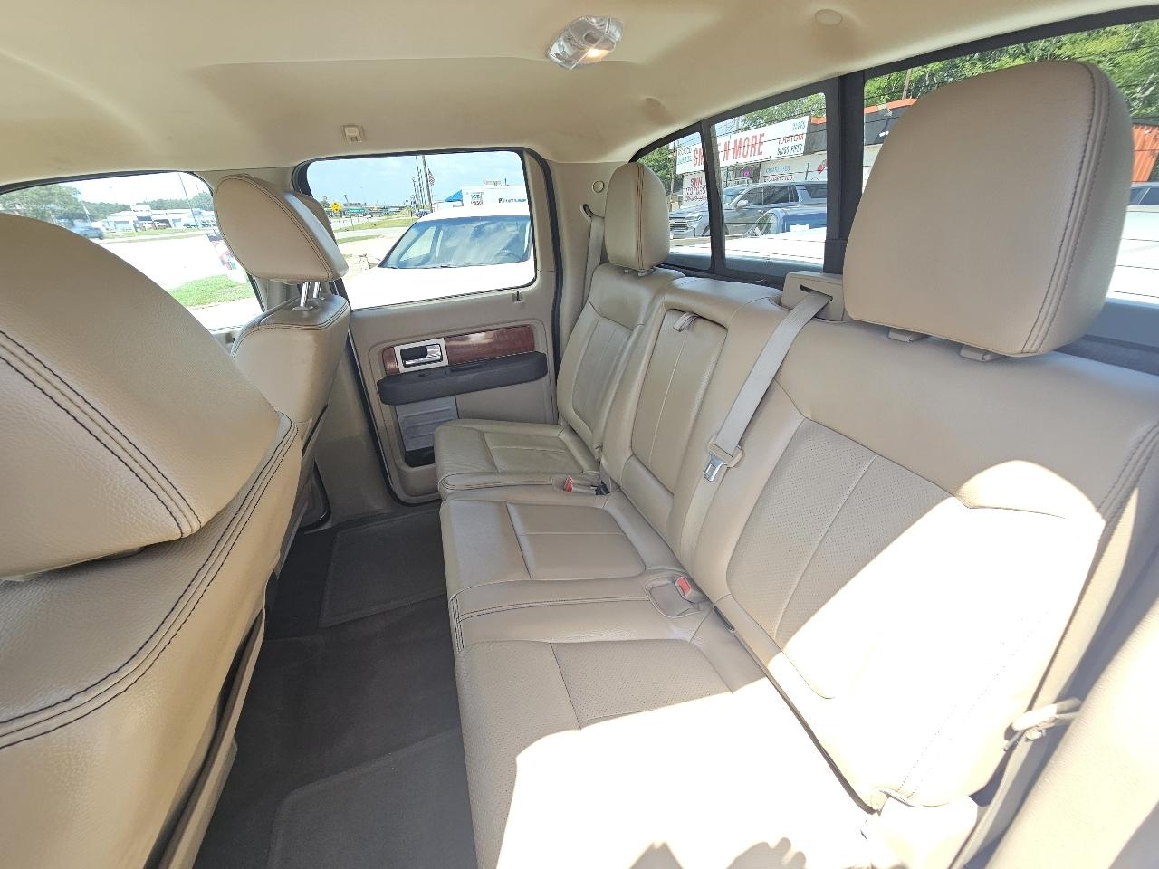 Ford F-150 XL SuperCrew 5.5-ft. Bed 2WD 2010