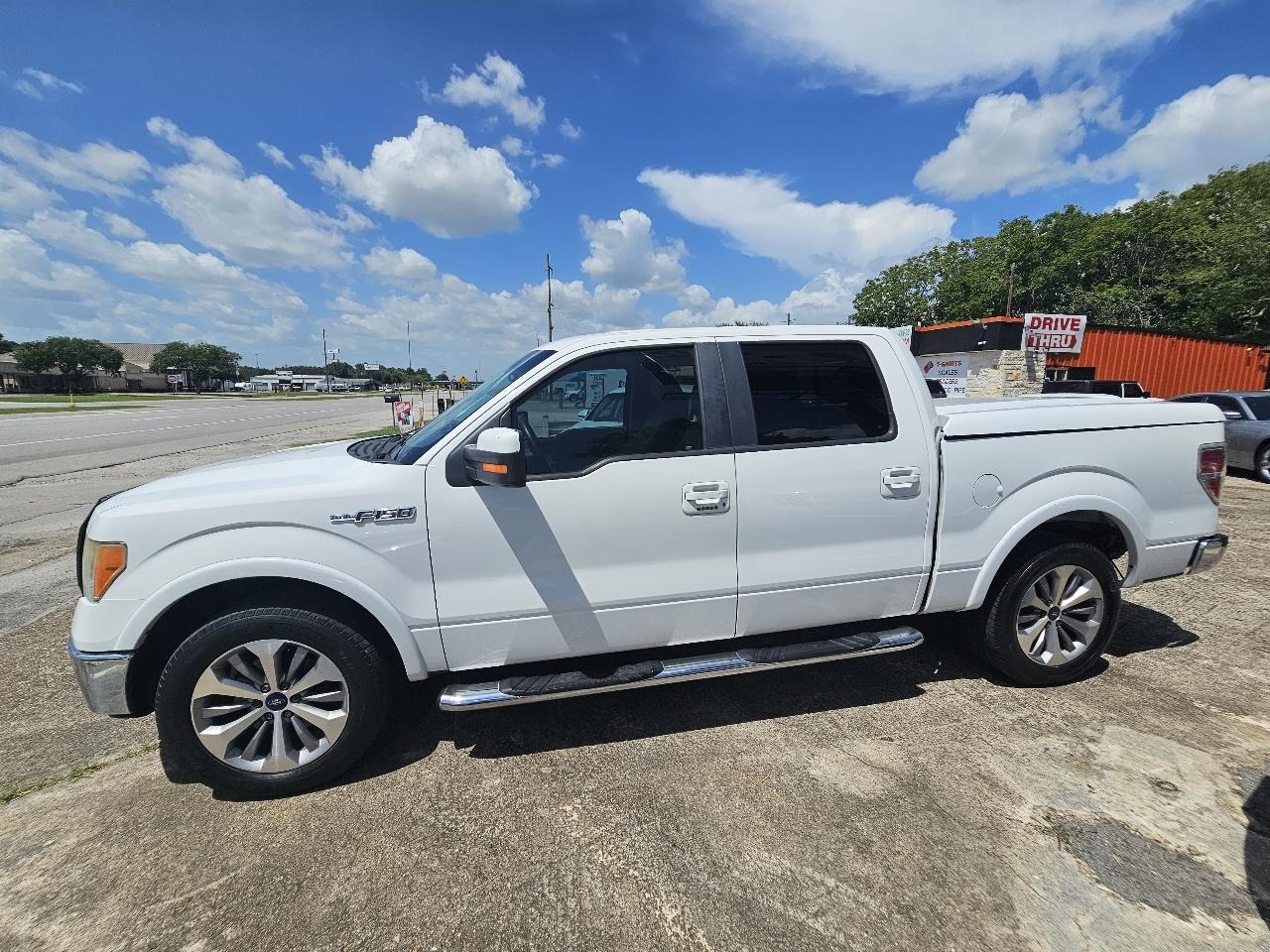 Ford F-150 XL SuperCrew 5.5-ft. Bed 2WD 2010