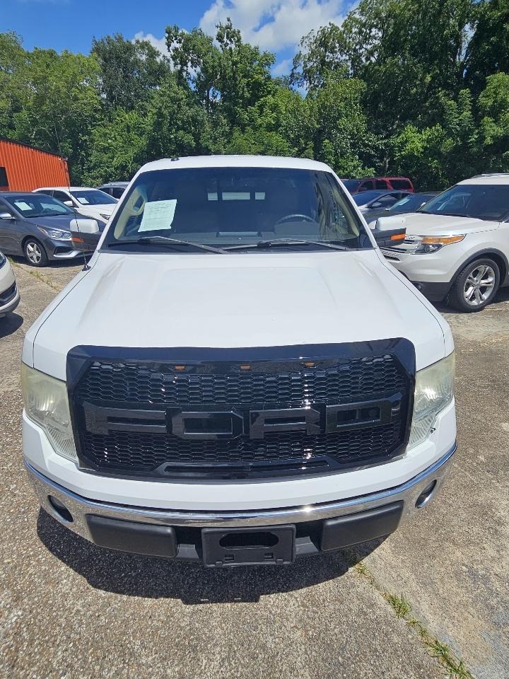 Ford F-150 XL SuperCrew 5.5-ft. Bed 2WD 2010