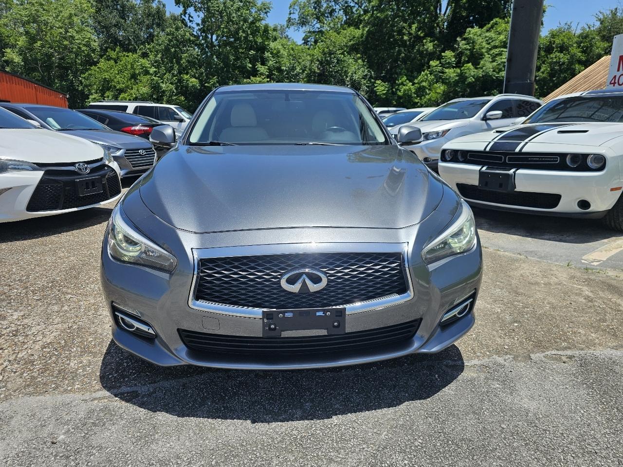 Infiniti Q50 Base 2015