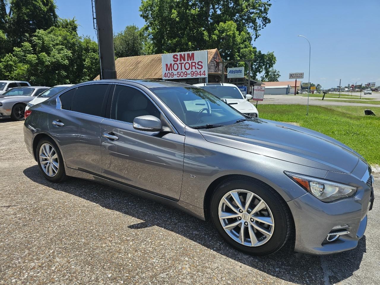 Infiniti Q50 Base 2015
