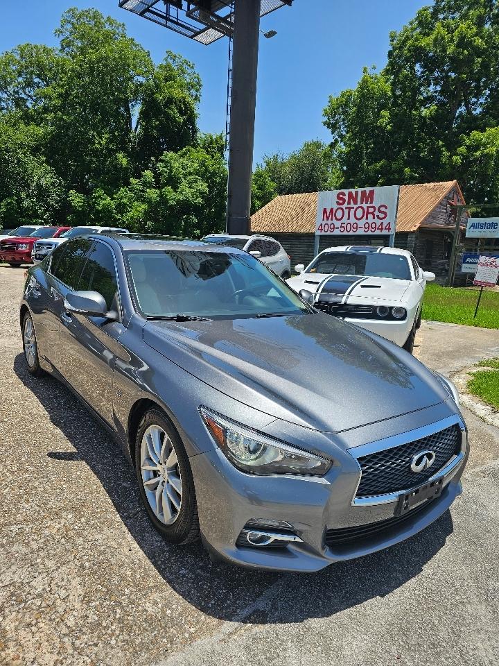 Infiniti Q50 Base 2015
