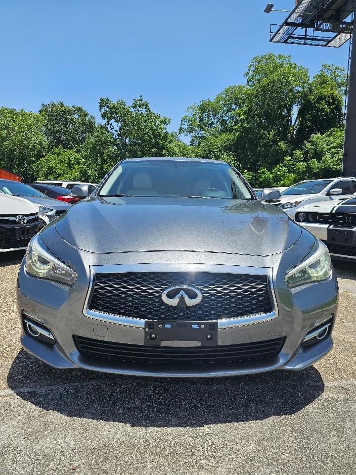 Infiniti Q50 Base 2015