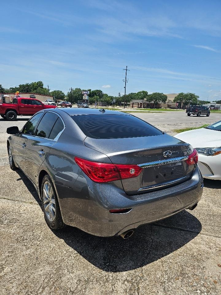 Infiniti Q50 Base 2015