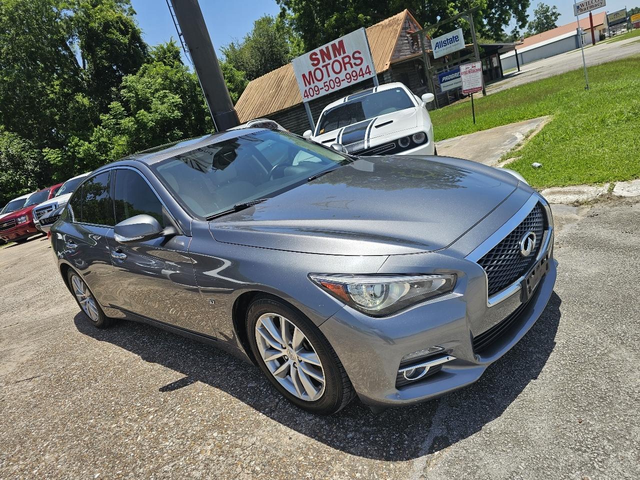 Infiniti Q50 Base 2015