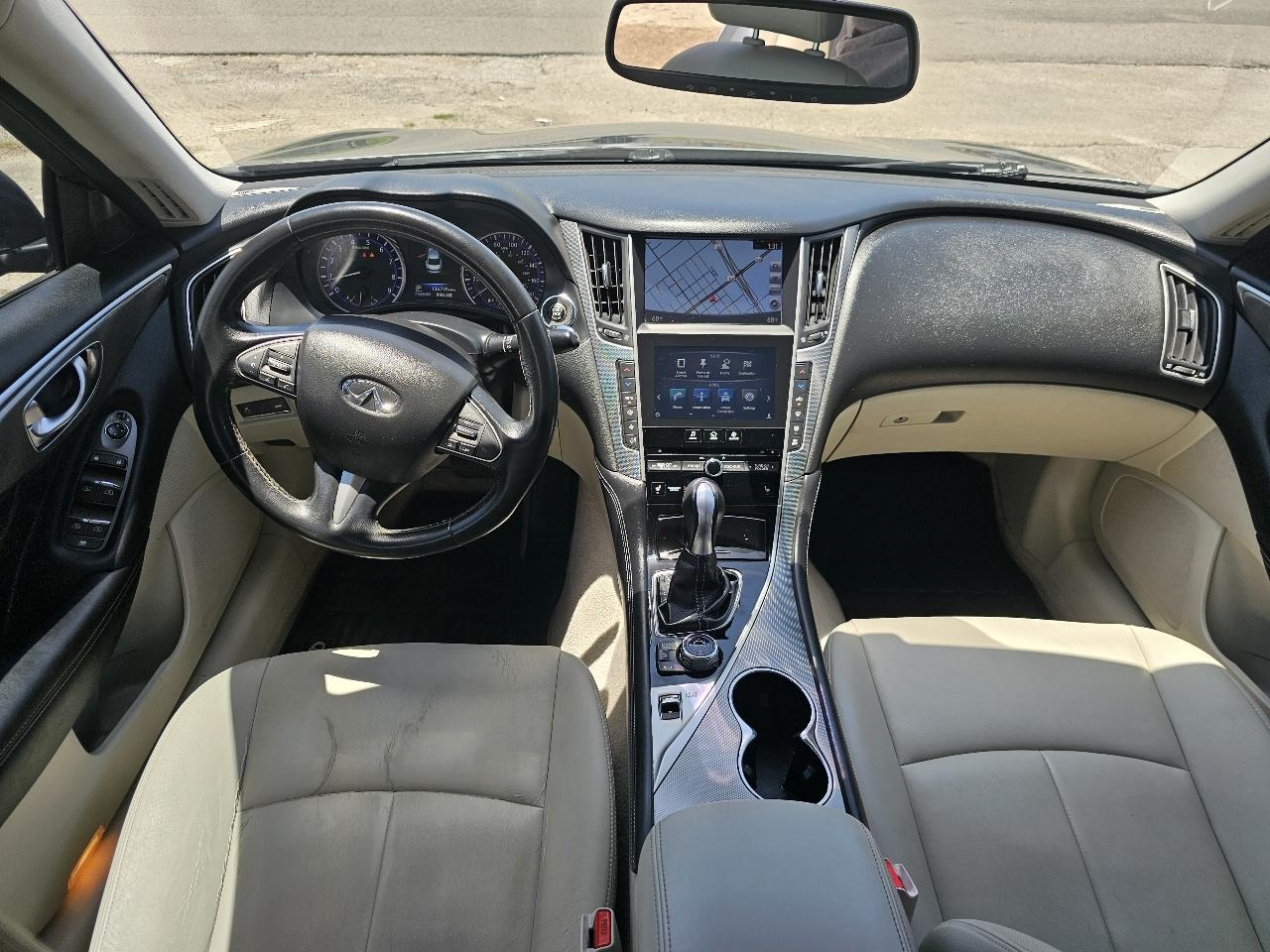 Infiniti Q50 Base 2015