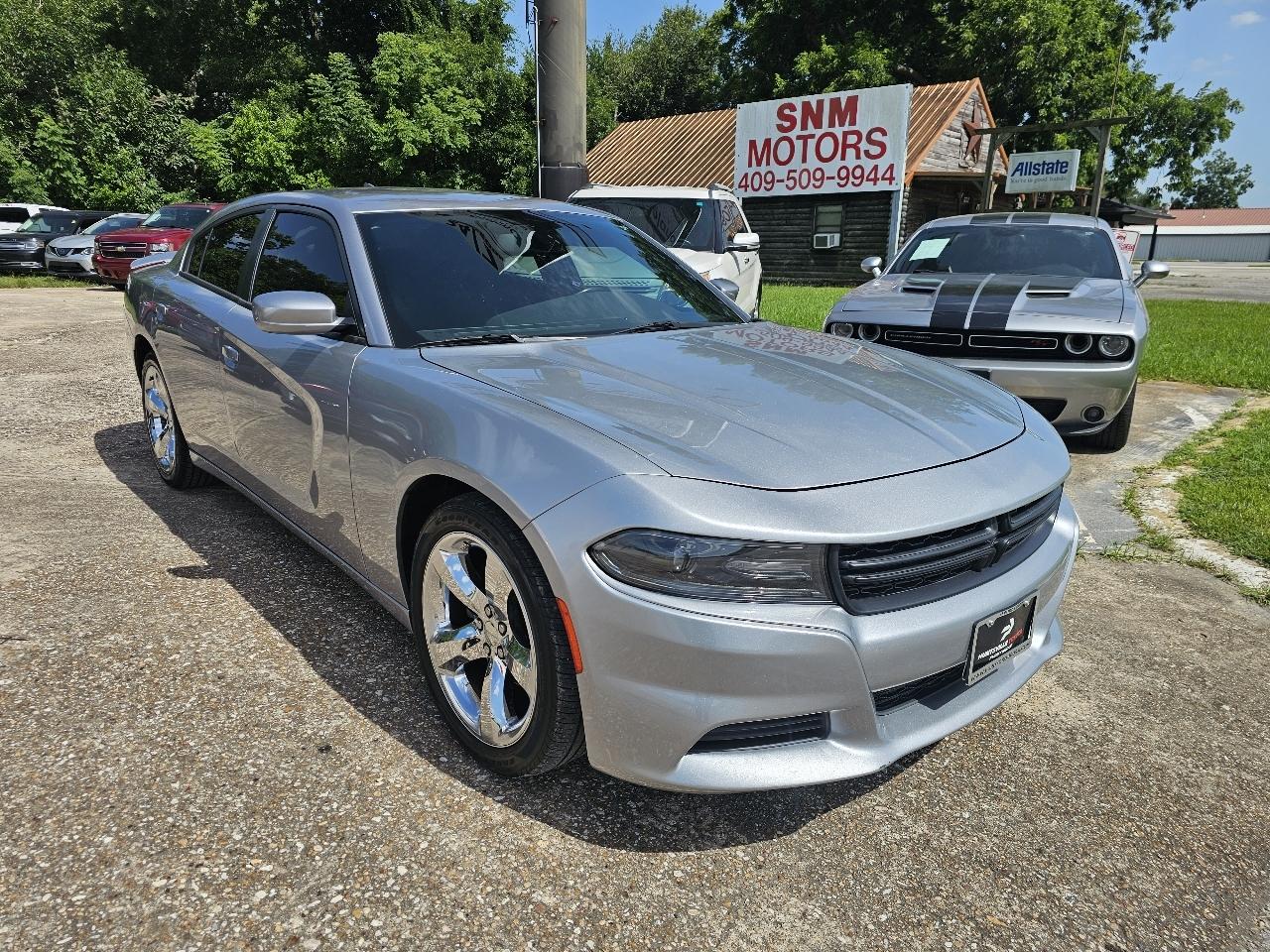 Dodge Charger SE 2015
