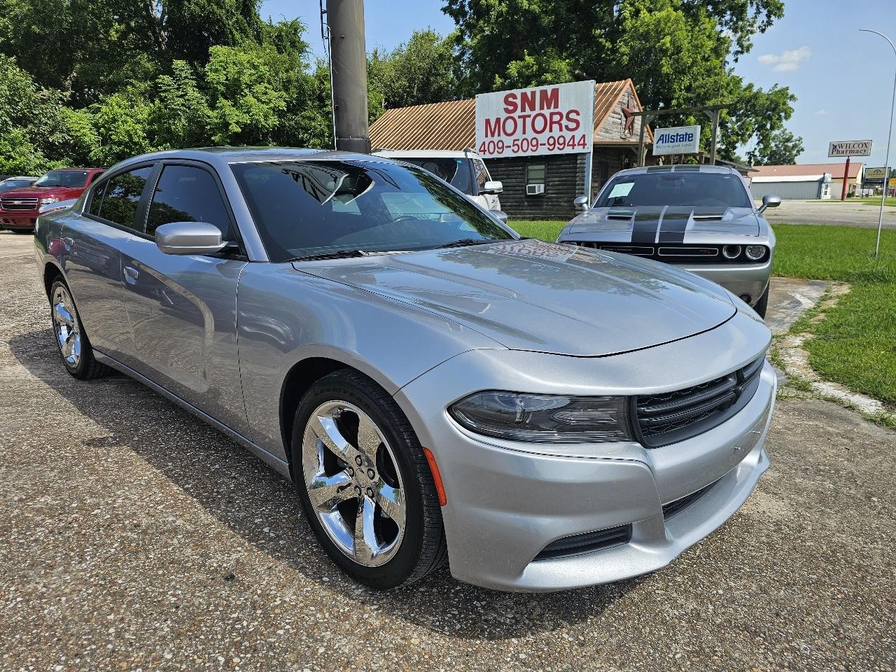Dodge Charger SE 2015