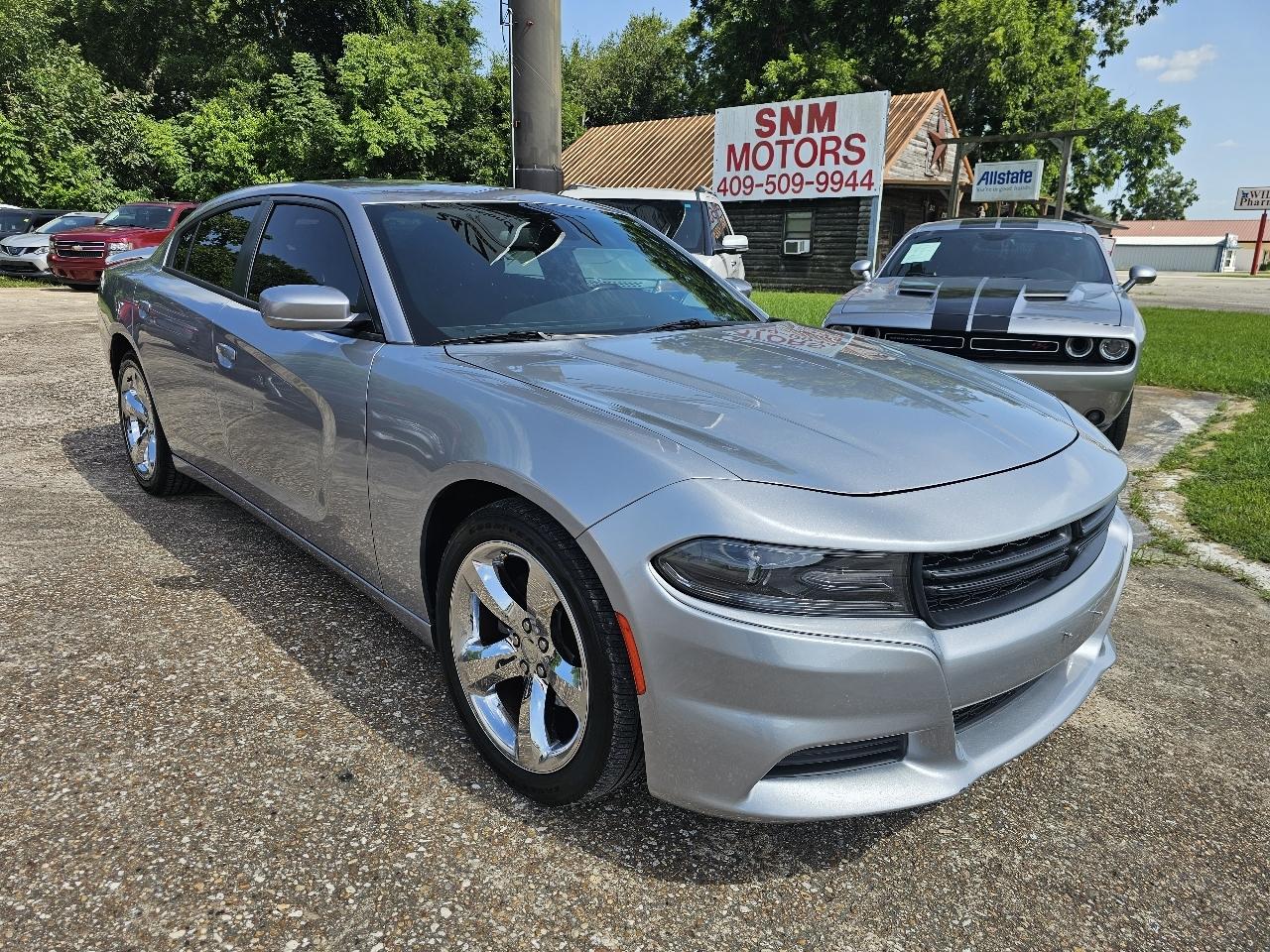 Dodge Charger SE 2015