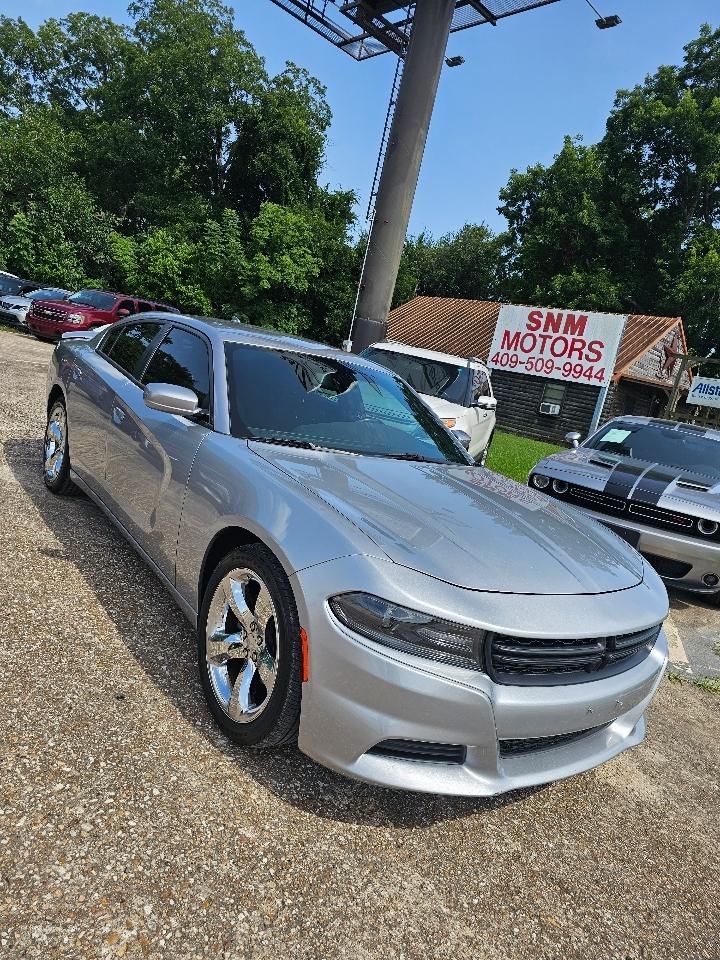 Dodge Charger SE 2015