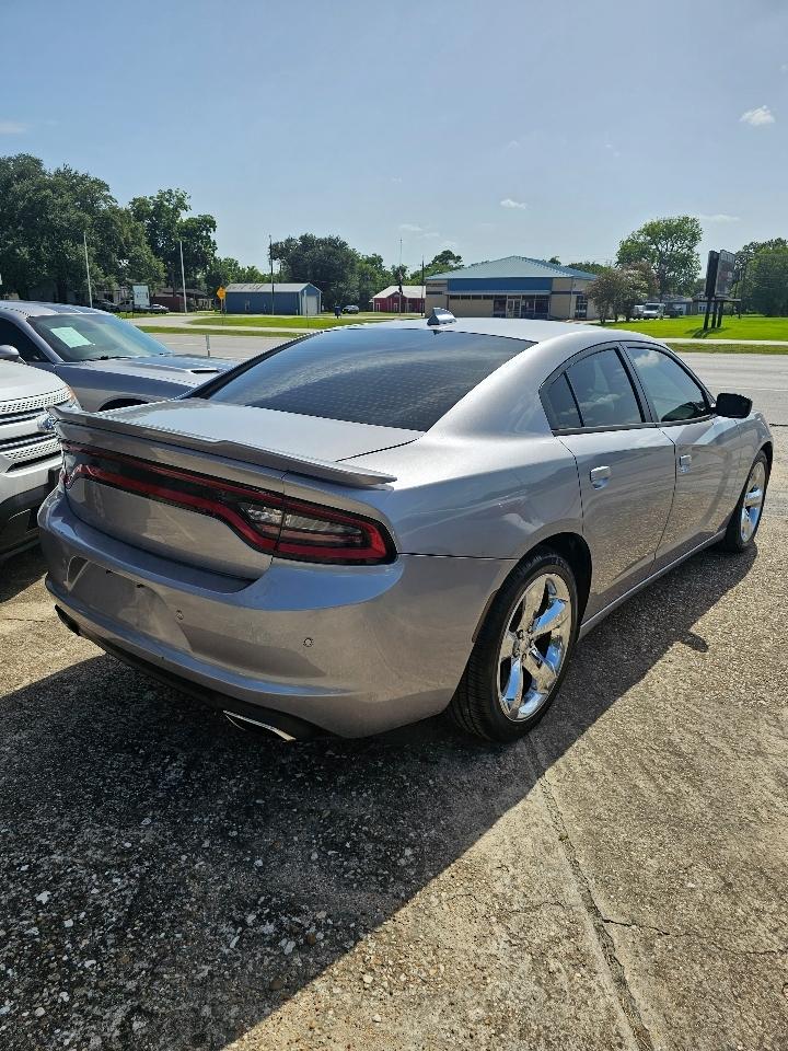 Dodge Charger SE 2015