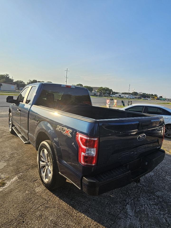 Ford F-150 XL SuperCab 8-ft. 2WD 2018