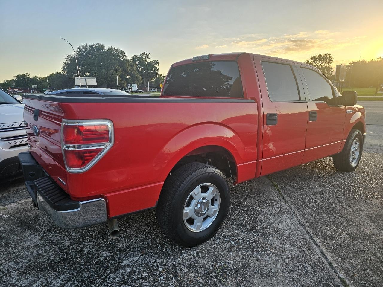 Ford F-150 XL SuperCrew 6.5-ft. Bed 2WD 2013