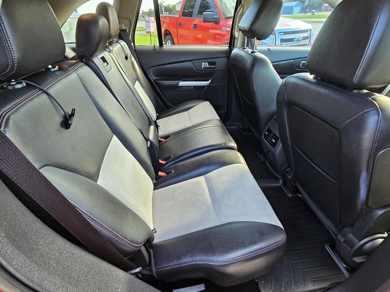 Ford Edge SEL FWD 2013