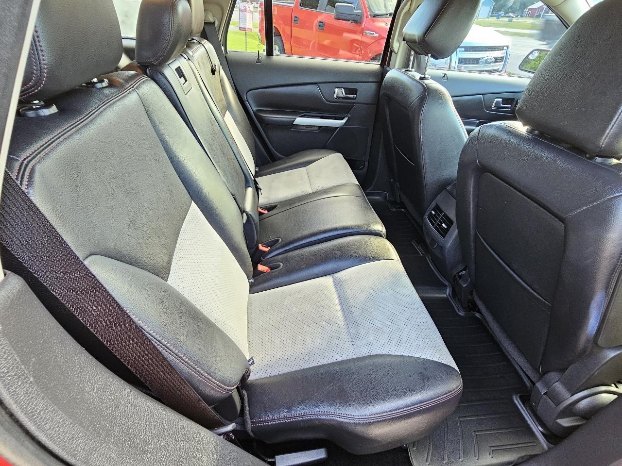 Ford Edge SEL FWD 2013