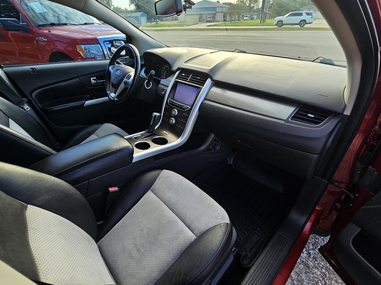 Ford Edge SEL FWD 2013