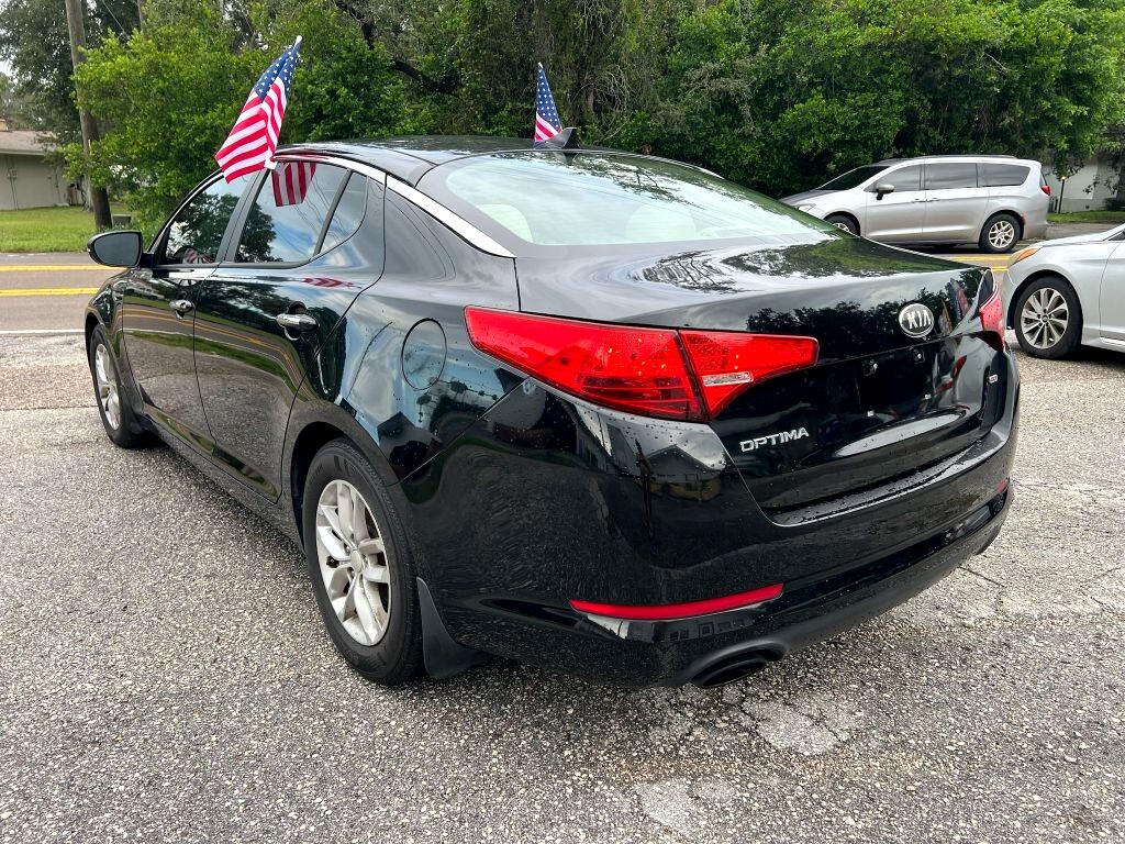 Kia Optima  2013 Kia Optima  2013