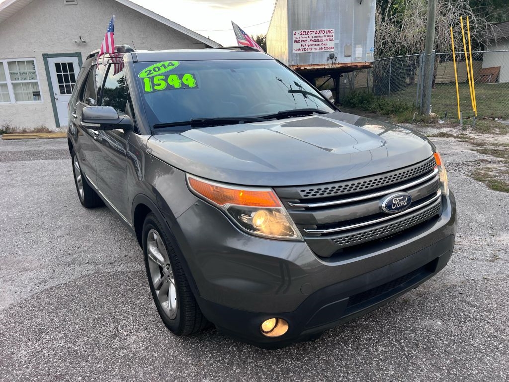 2014 Ford Explorer Limited's photo