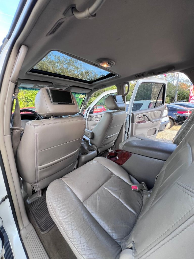 Toyota Sequoia  2006