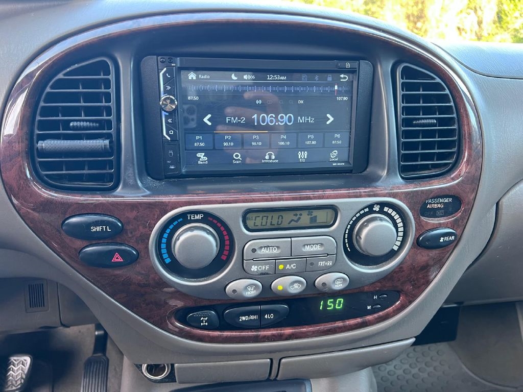 Toyota Sequoia  2006