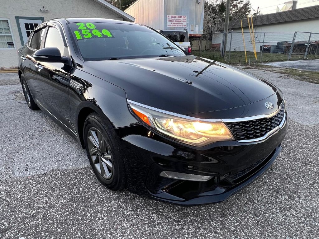Kia Optima  2020