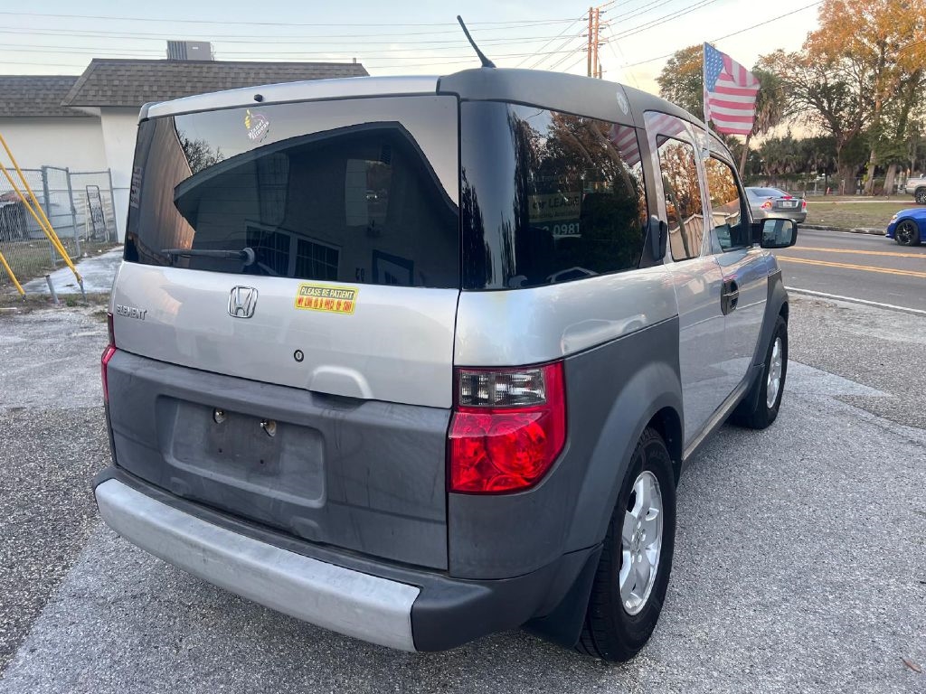 Honda Element  2004