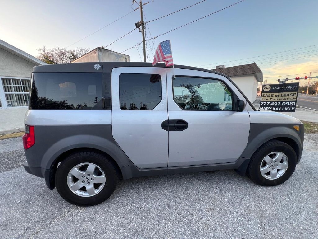 Honda Element  2004