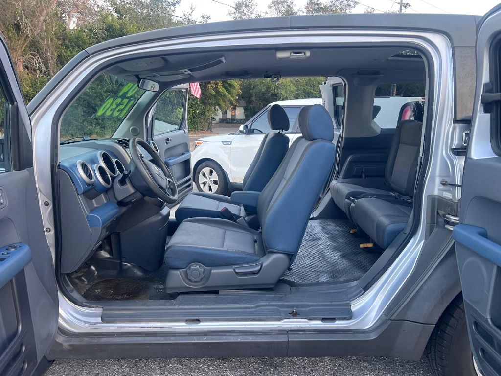 Honda Element  2004