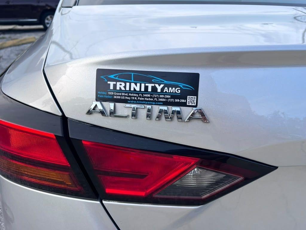 Nissan Altima  2020