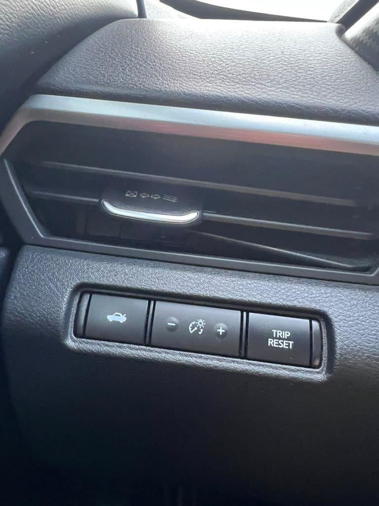 Nissan Altima  2020