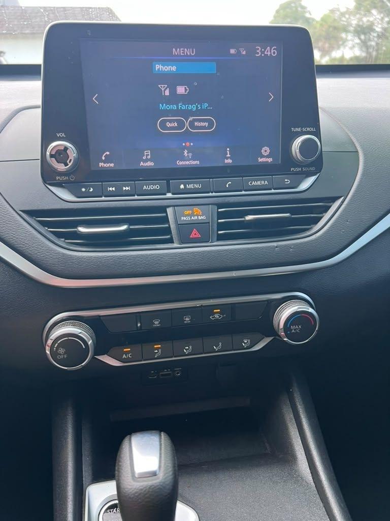 Nissan Altima  2020
