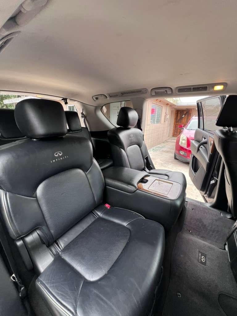 Infiniti QX80  2014