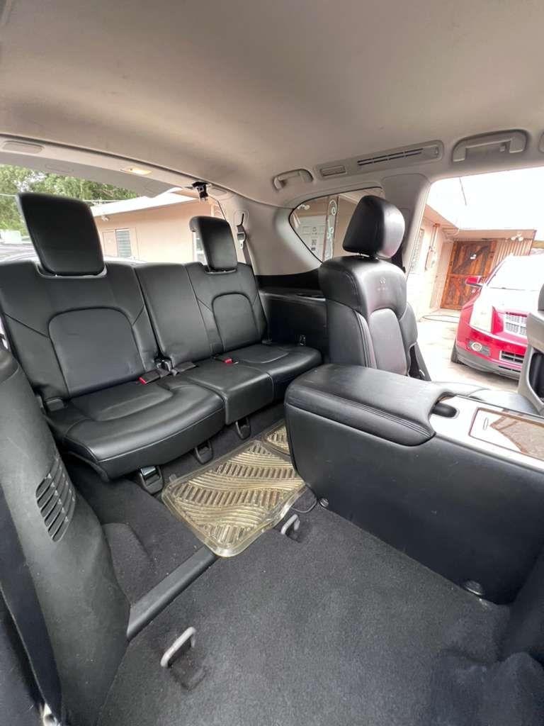 Infiniti QX80  2014