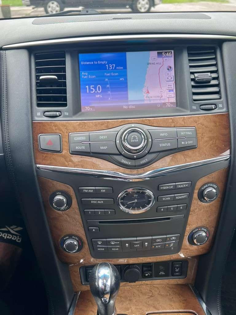Infiniti QX80  2014