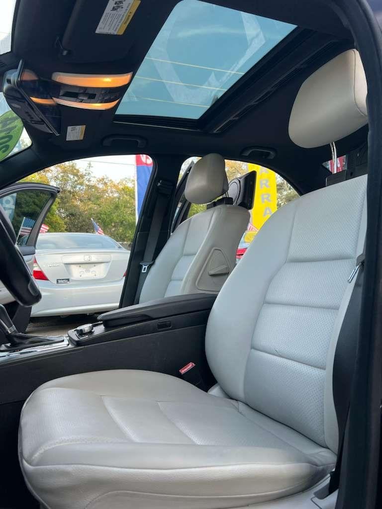 Mercedes-Benz C-Class  2014