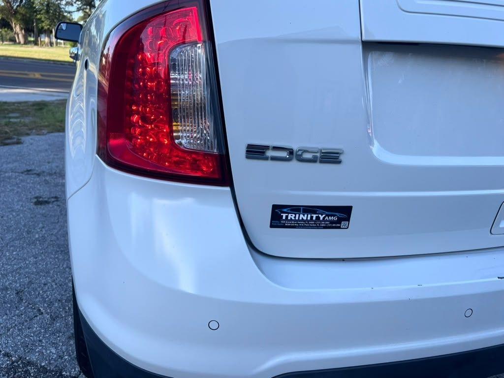 Ford Edge  2011