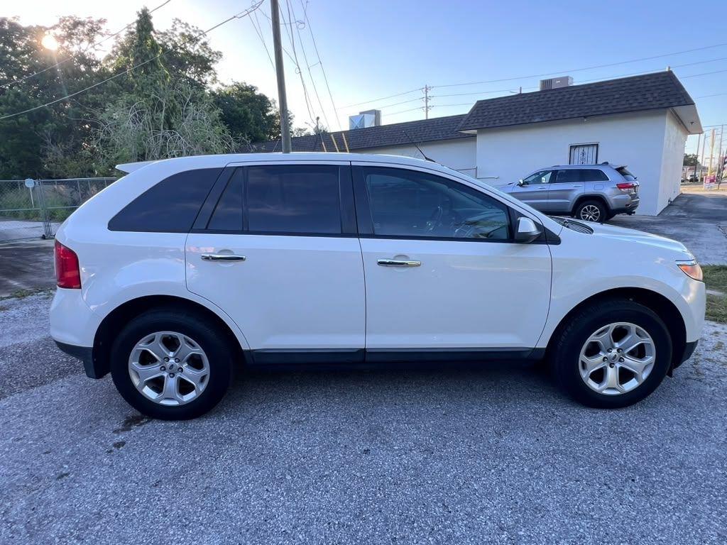 Ford Edge  2011
