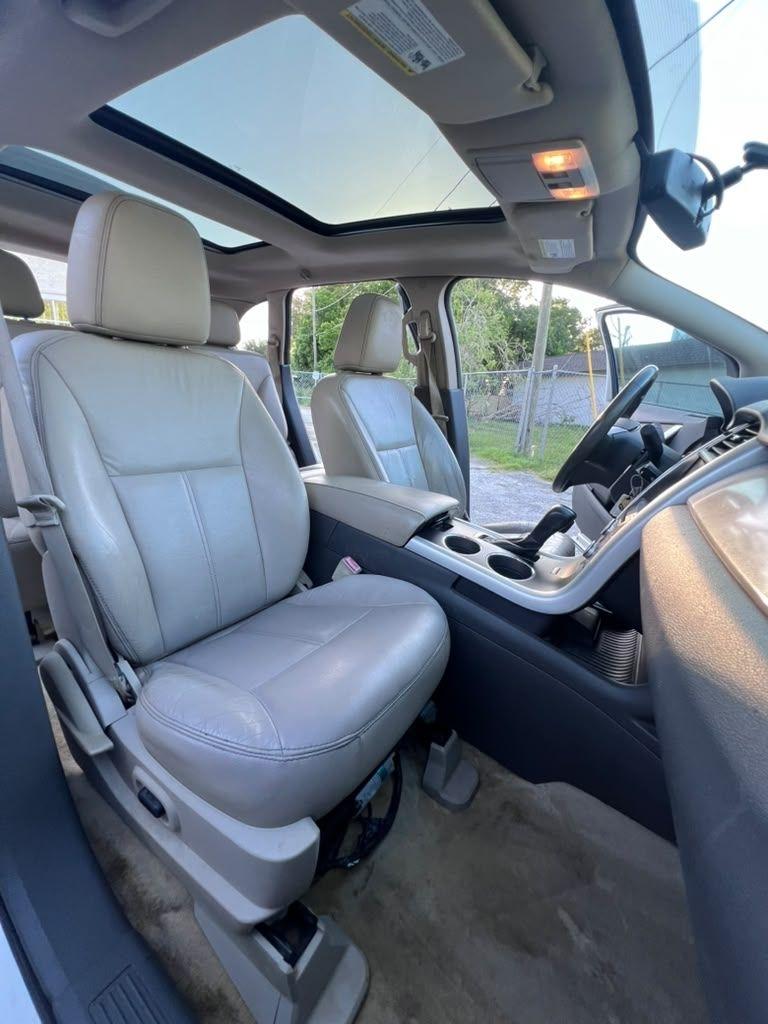 Ford Edge  2011