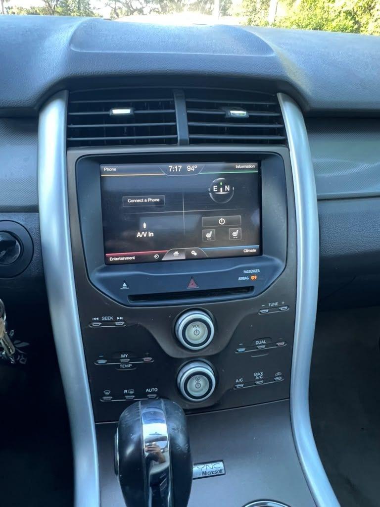 Ford Edge  2011