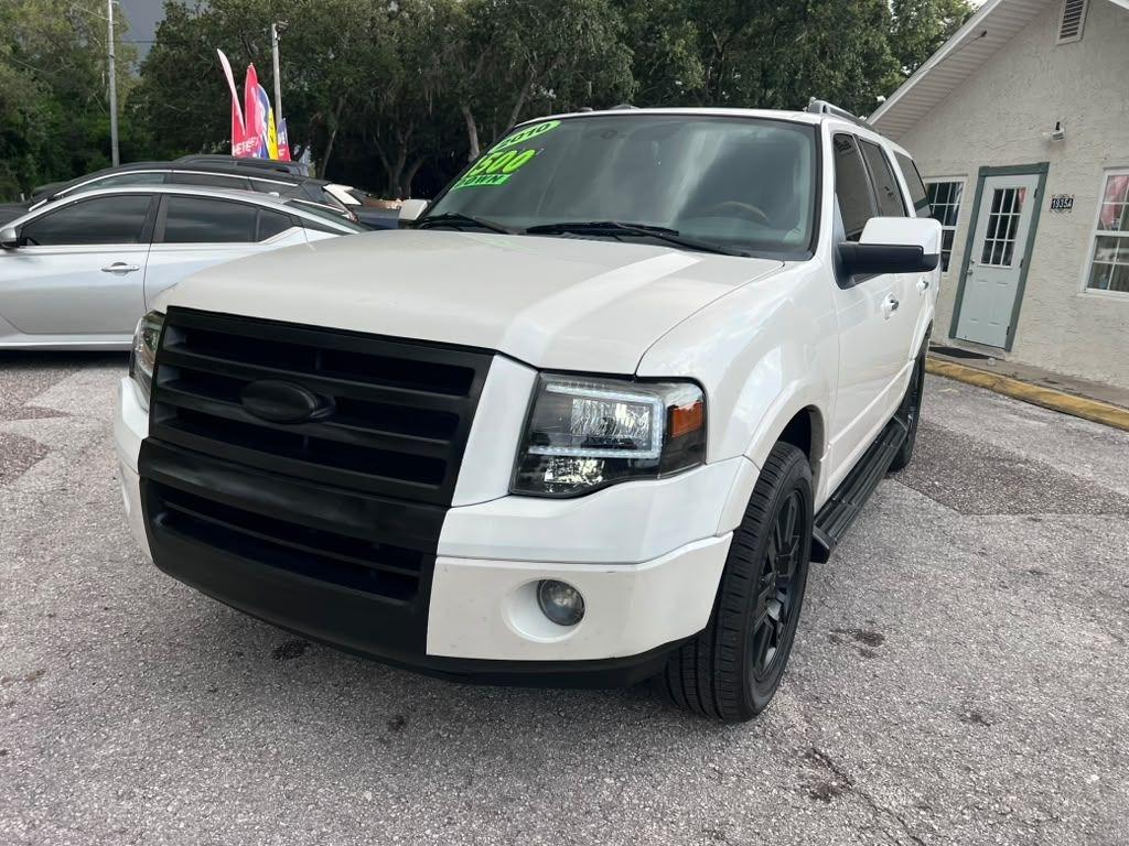 Ford Expedition  2010